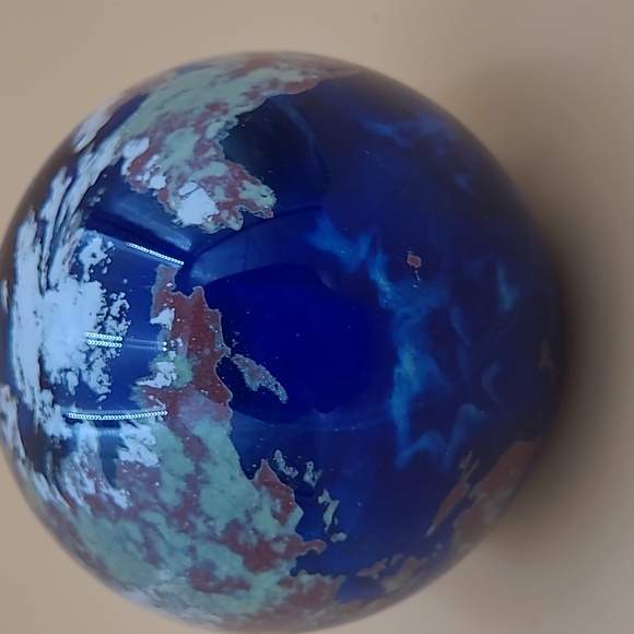 Lundberg Studio Hand Blown Glass Earth Globe - Picture 3 of 5